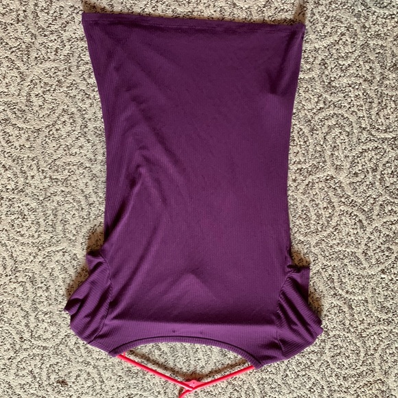 Ribbed hollister tee - Picture 4 of 4